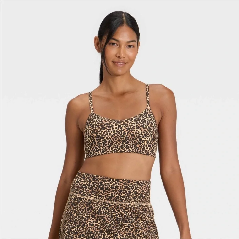 Everyday Soft Light Support Strappy Sports Bra - All In Motion™
Animal Print - Picture 1 of 7